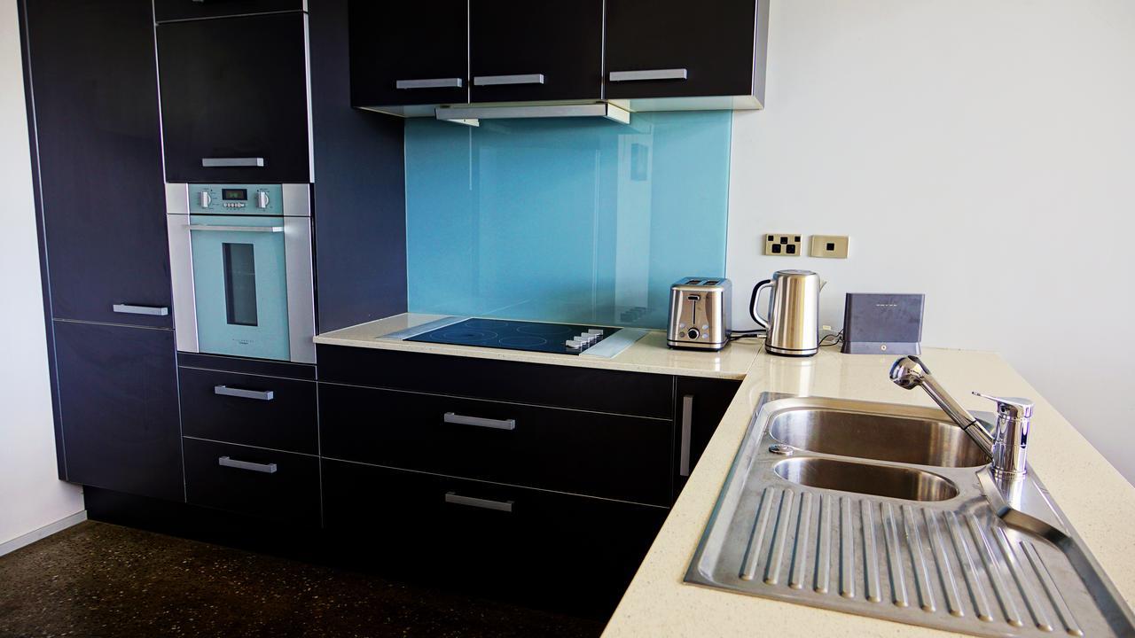 City Fringe Apartment With Sky Tower And City Views Auckland Esterno foto